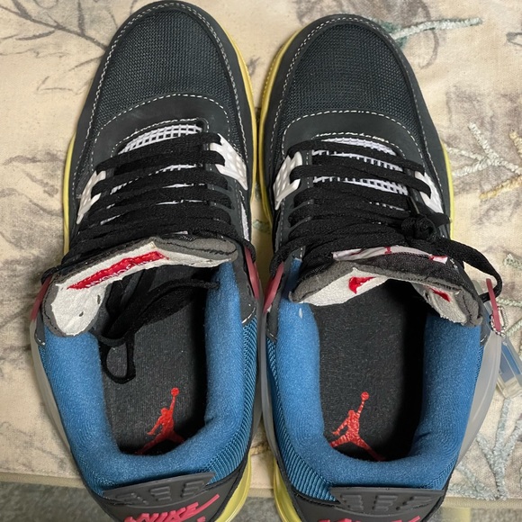 Air Jordan 4 off noir - Picture 3 of 8